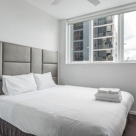 Two Bedroom Apartment On Ann Street Fortitude Valley By Serain Residences Брісбен Екстер'єр фото