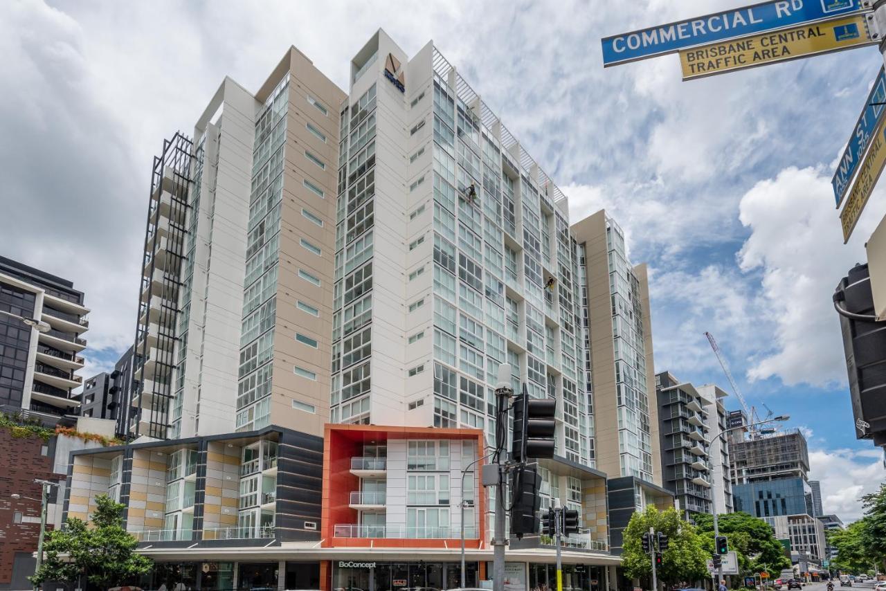Two Bedroom Apartment On Ann Street Fortitude Valley By Serain Residences Брісбен Екстер'єр фото